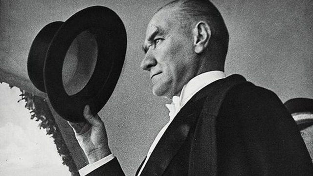 29 Ekim Atatürk Sözleri: Cumhuriyet Bayramı İçin En Anlamlı ve Tarihî Alıntılar