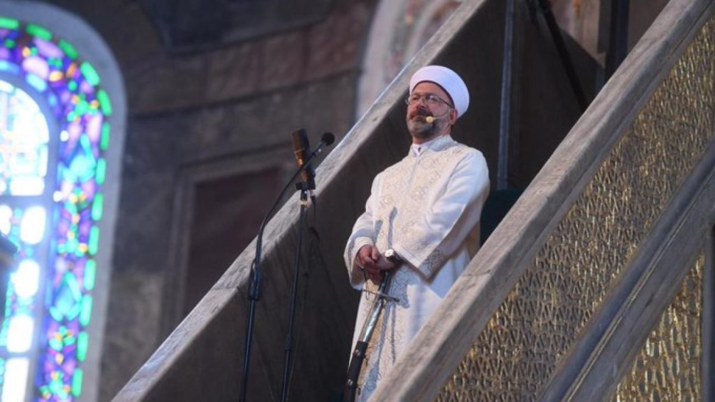 Bu Haftanın Cuma Hutbesi Ne? 30 Ekim’de Diyanet’ten Birlik ve Beraberlik Çağrısı